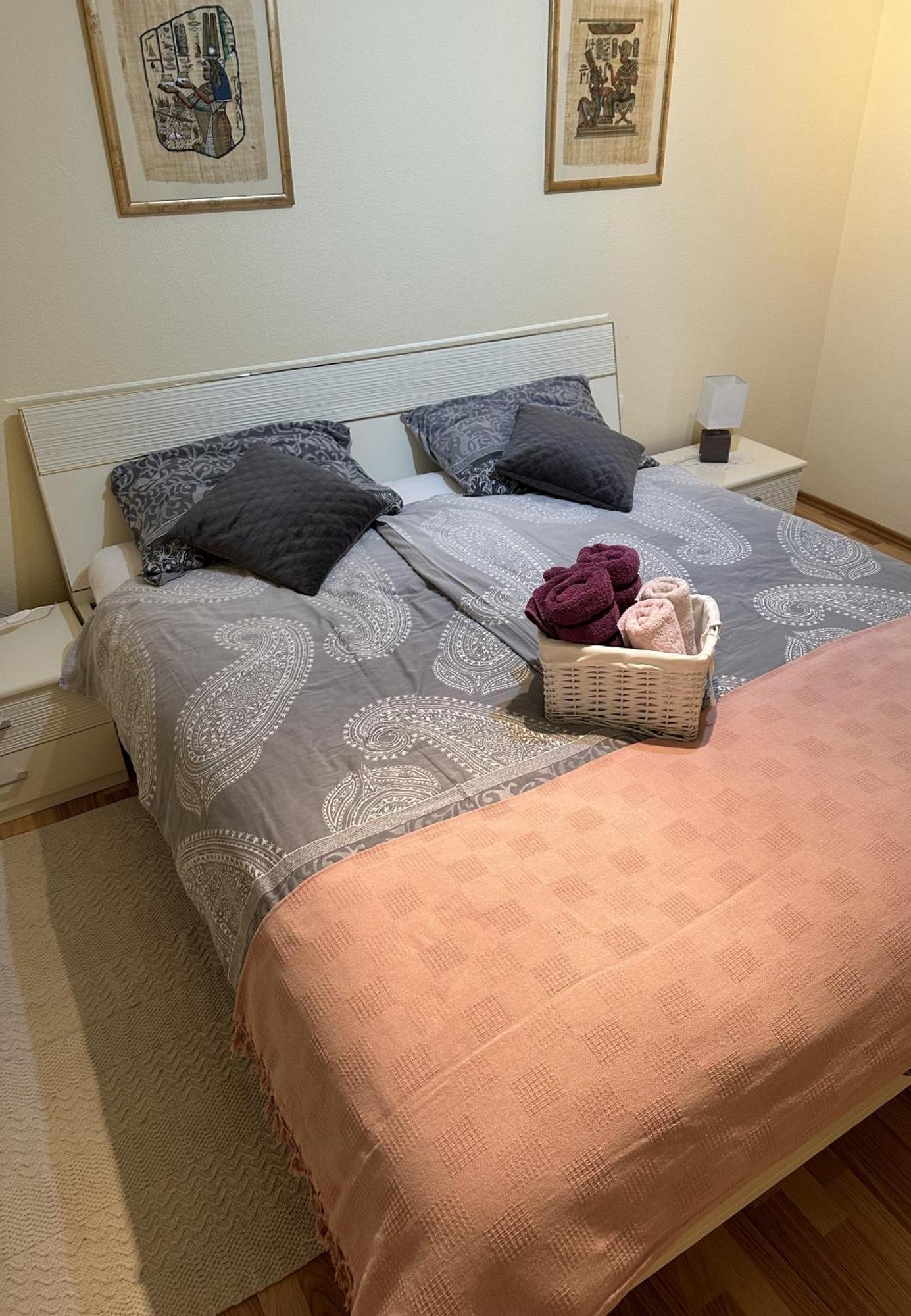 Apartmani Dora I Kati Orebić Eksteriør billede